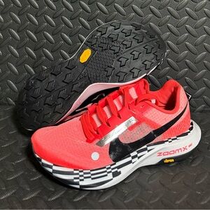 Nike ZoomX, Carbon Plated Ultra Fly